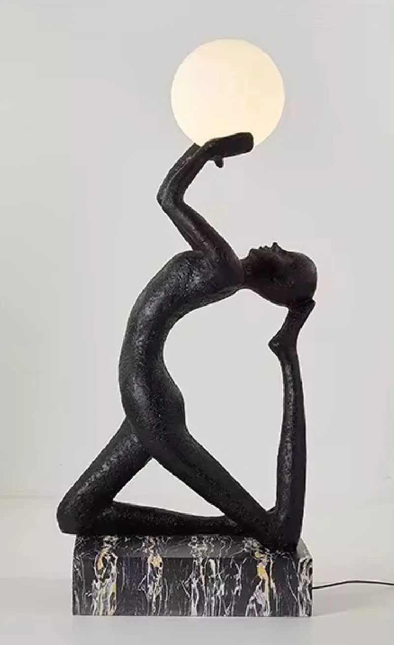 Statue/statues Grace with ball statue, shining - STV05-145